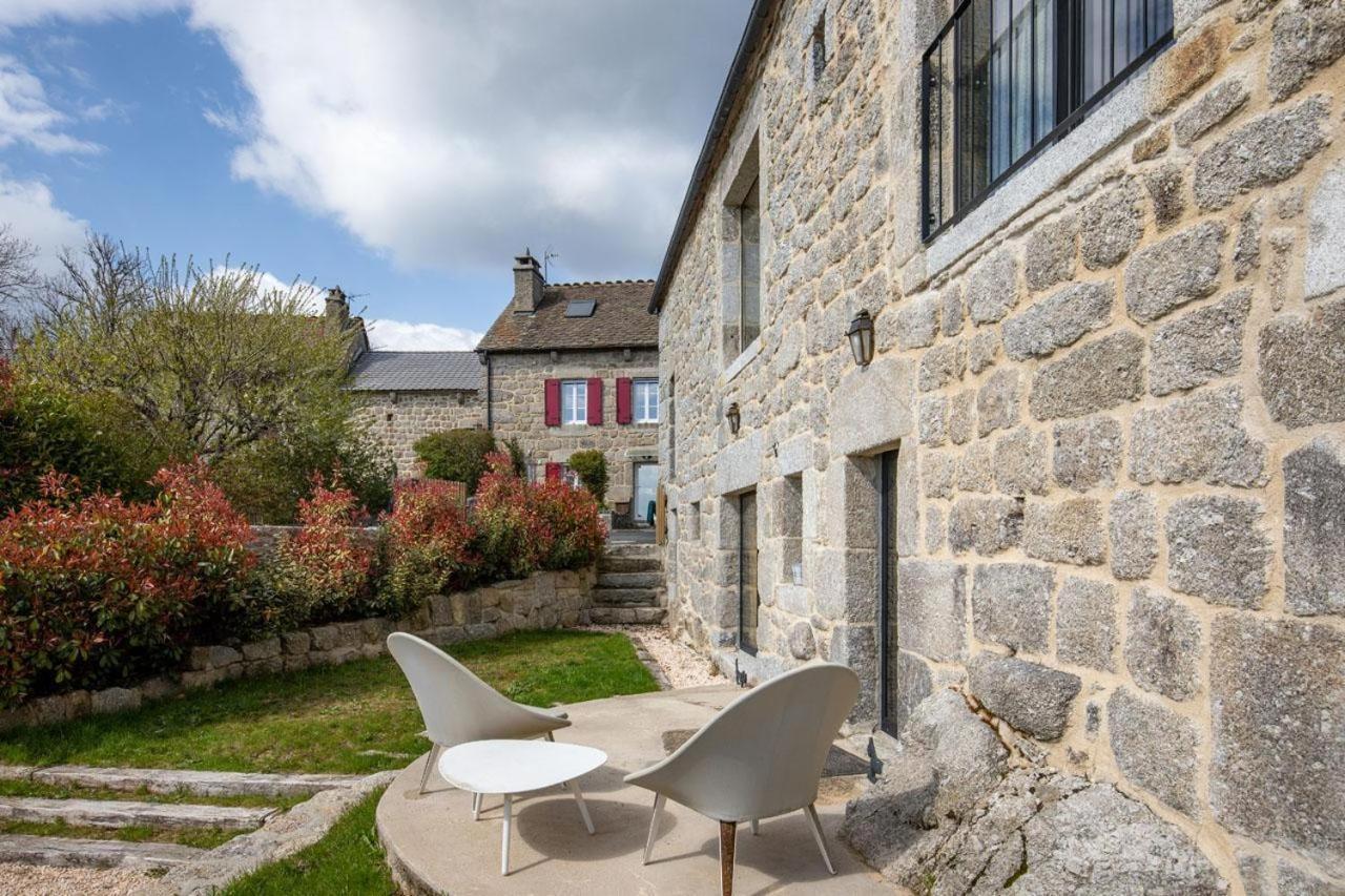Gite Le Choizines 8/10 Personnes Serverette Exterior foto