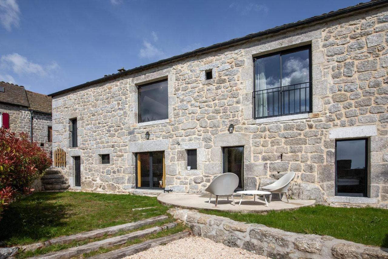 Gite Le Choizines 8/10 Personnes Serverette Exterior foto